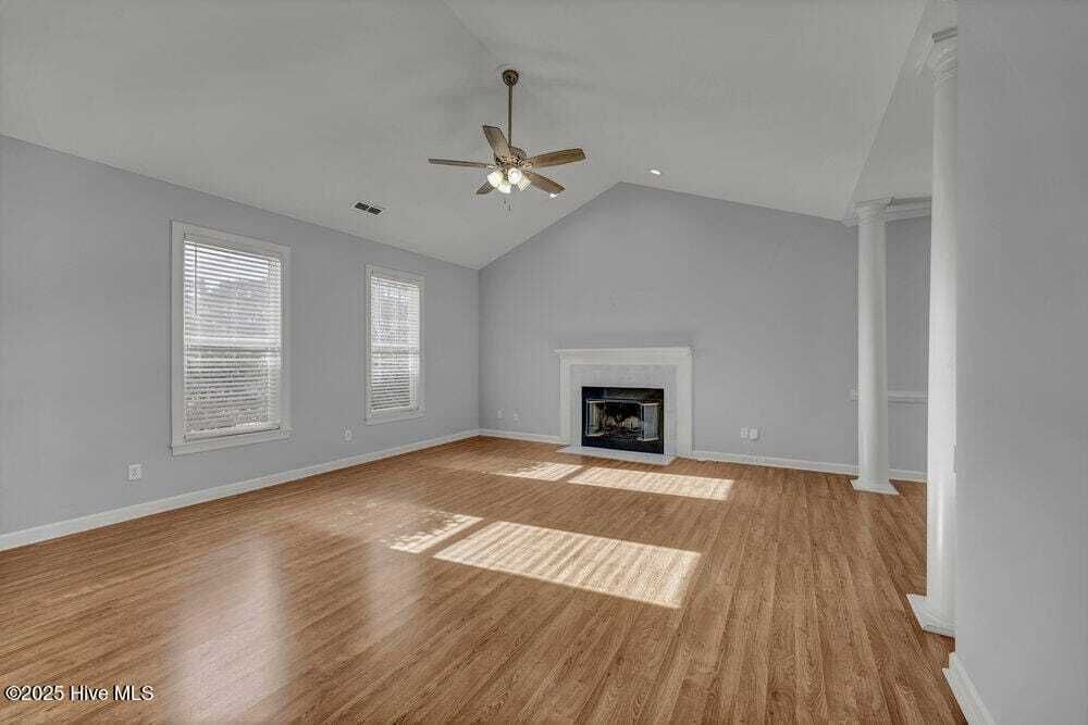 Property photo 3 of 27 <Alttext/>