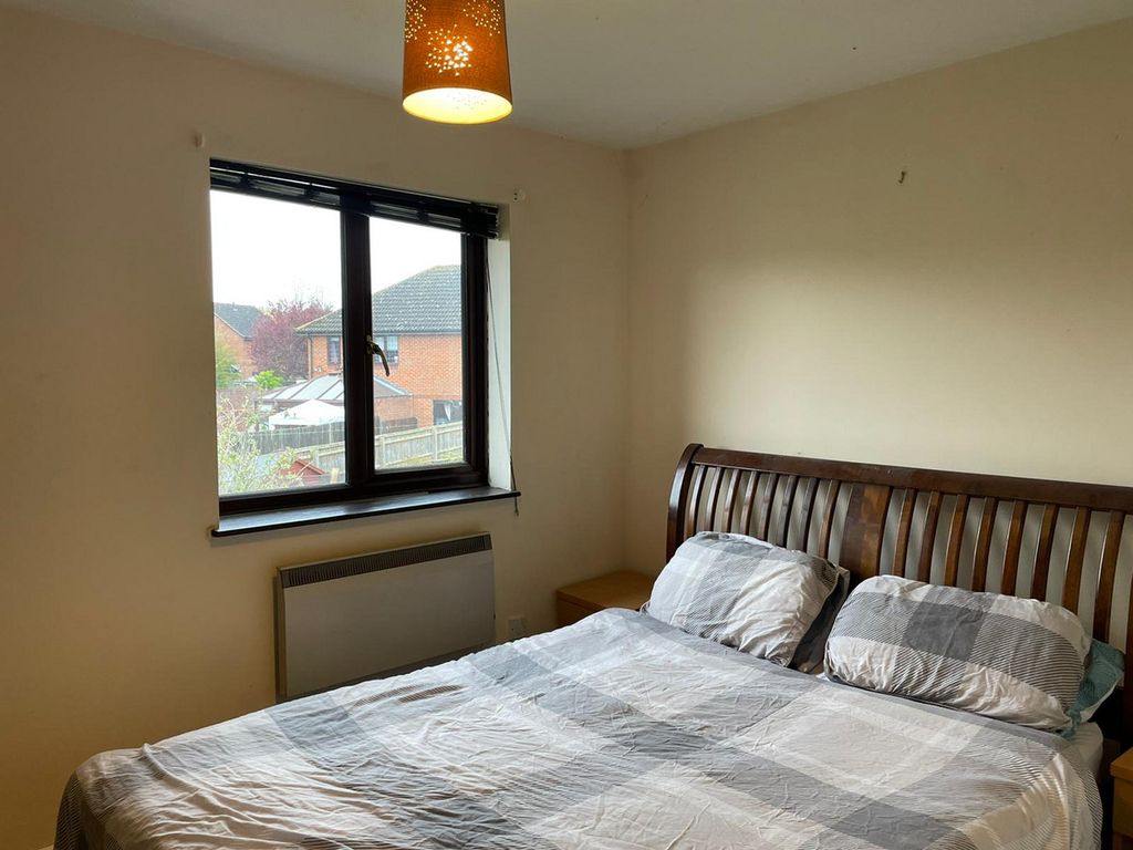 Property photo 3 of 12