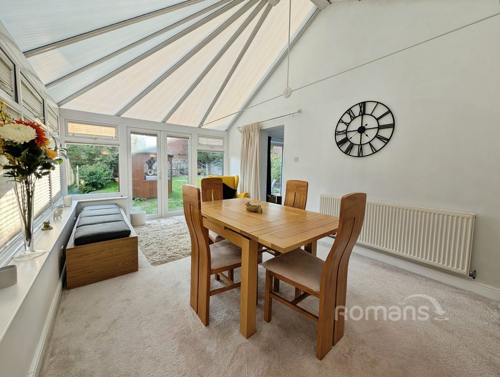 Property photo 3 of 13 Pbox-Img.Jpg