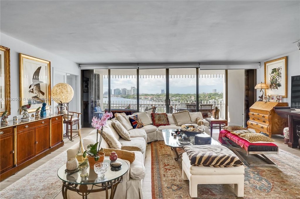 Property photo 3 of 16 <Alttext/>