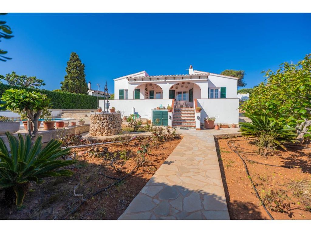 Property photo 1 of 30