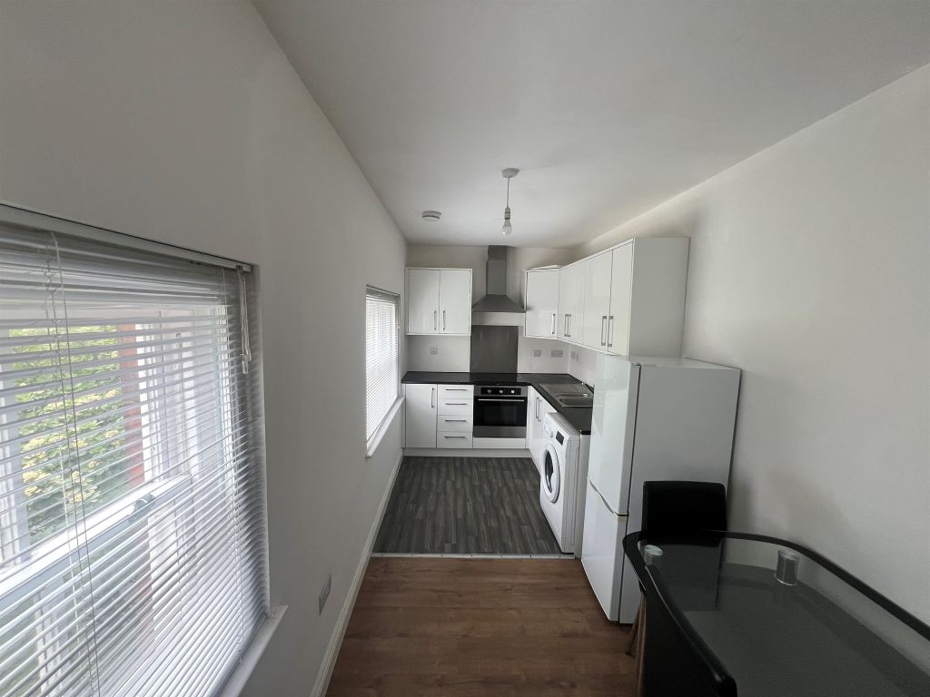 Property photo 2 of 6