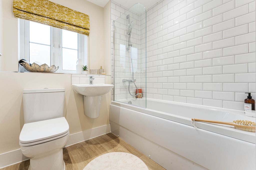 Property photo 2 of 7