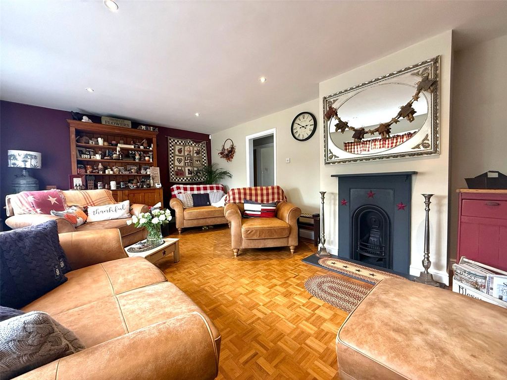 Property photo 3 of 20 Picture No. 06