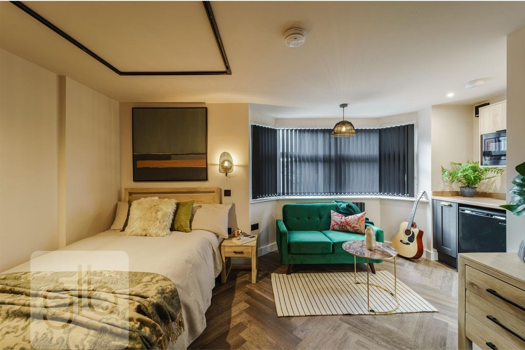 Property photo 1 of 8 2.Png