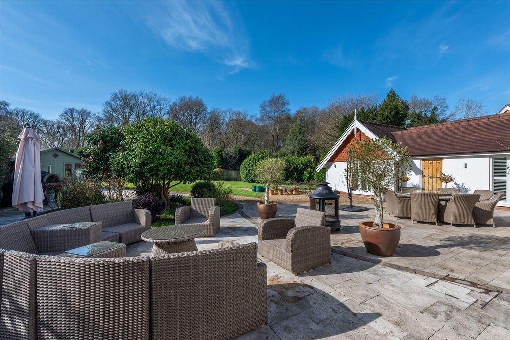 Property photo 3 of 18 Picture No. 17