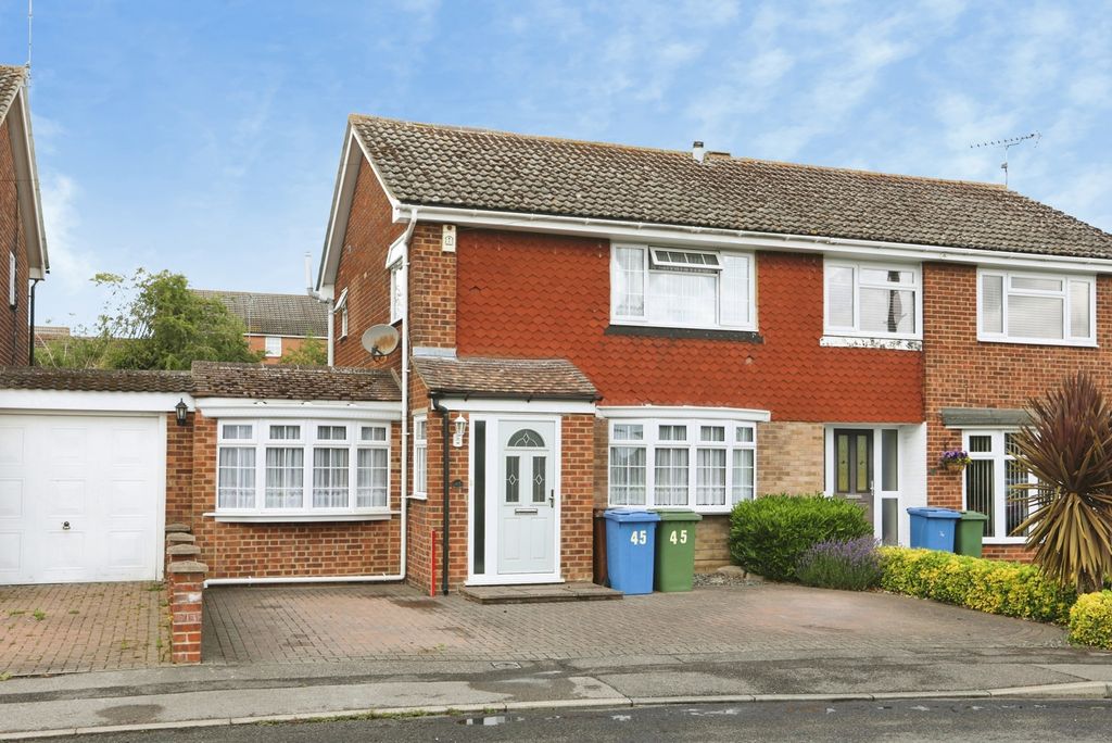 Property photo 1 of 17 Pbox-Img.Jpg