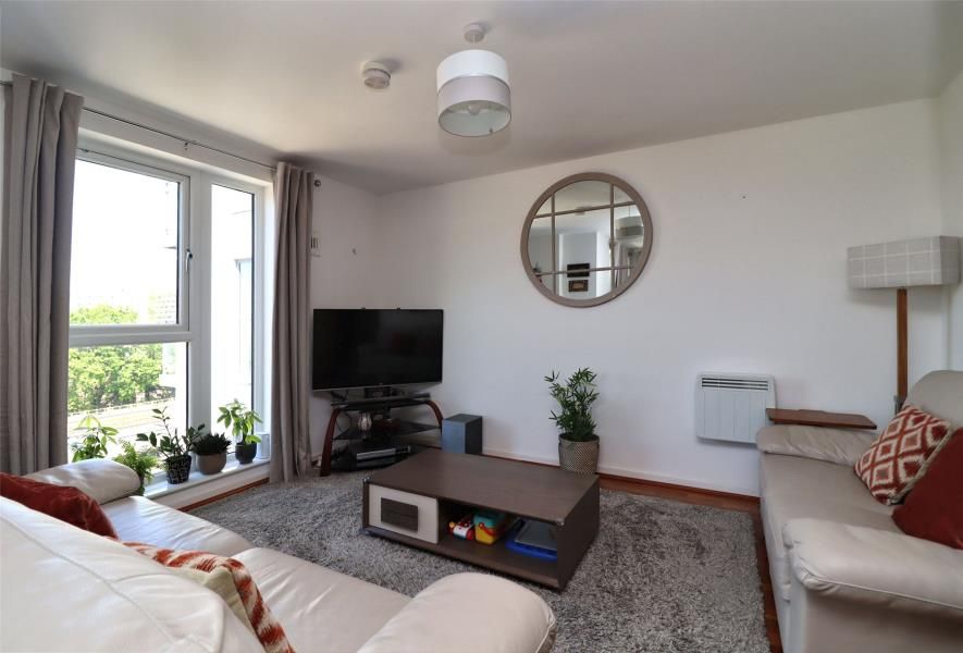 Property photo 3 of 8