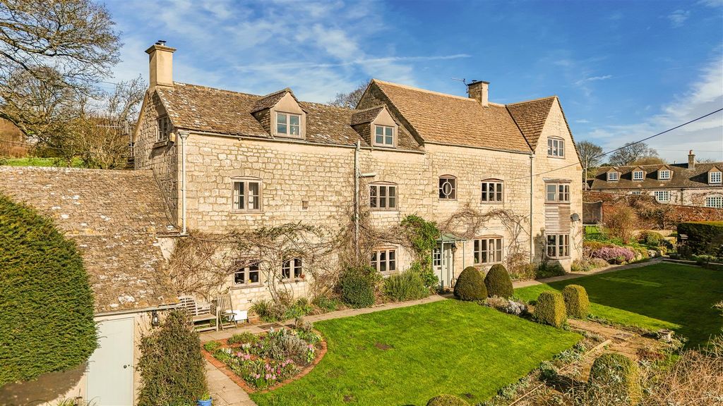 Property photo 1 of 53 Ph75_6430198.Jpg