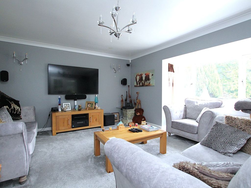 Property photo 2 of 61
