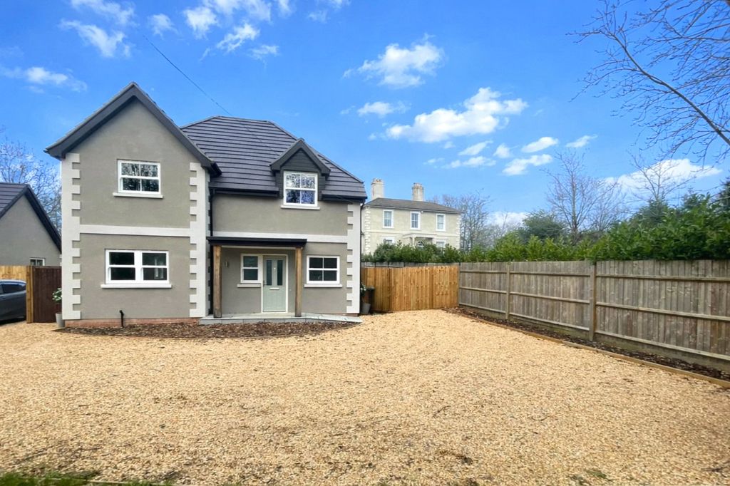 Property photo 1 of 19 Picture No. 21