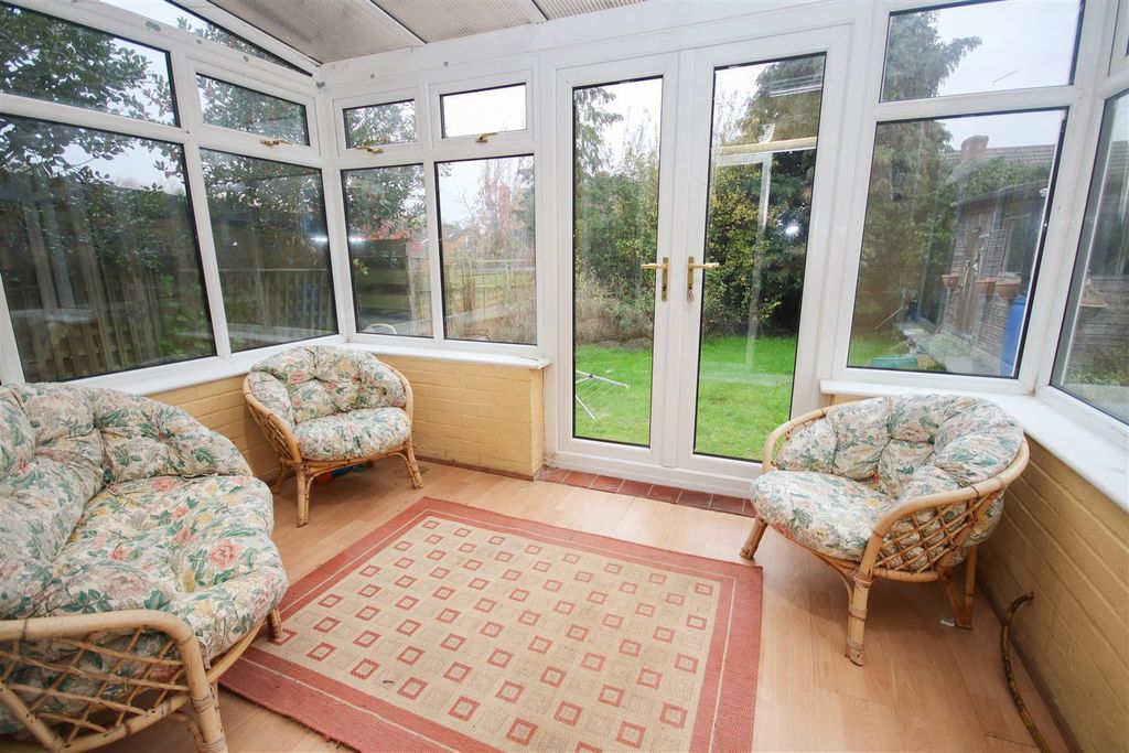 Property photo 2 of 11 Img_9409.Jpg