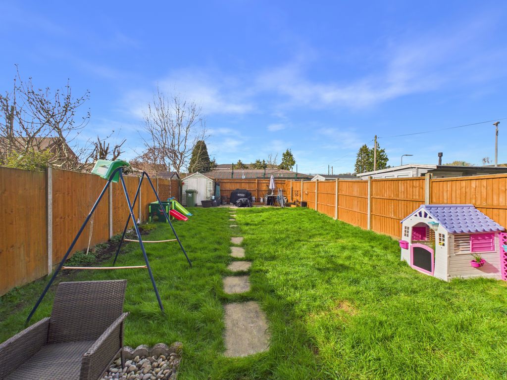 Property photo 2 of 13 Cam02536G0-Pr0073-Still034