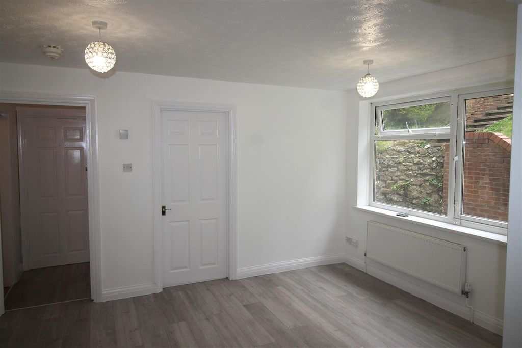 Property photo 2 of 8 2.Jpg