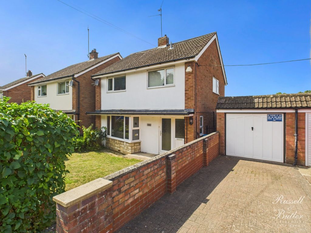 Property photo 1 of 18 Cam02127G0-Pr0327-Still027