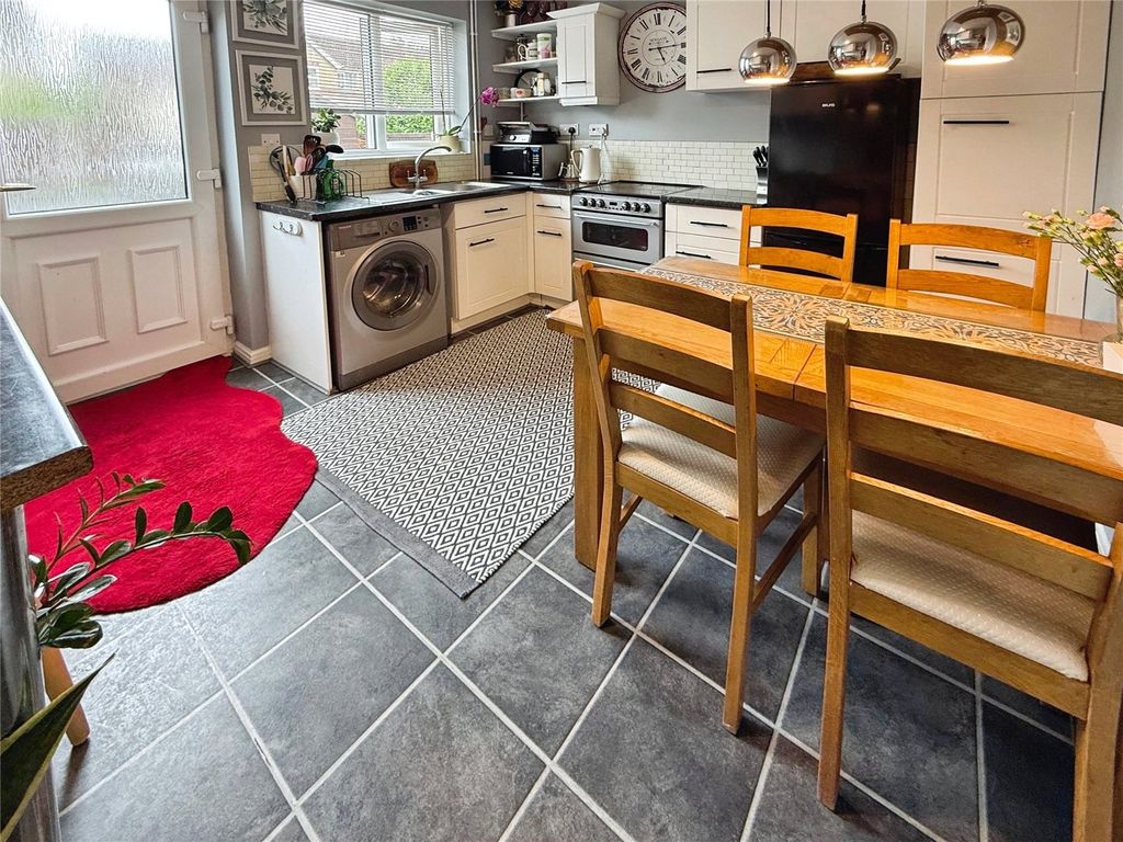 Property photo 3 of 13 Kitchen-Diner