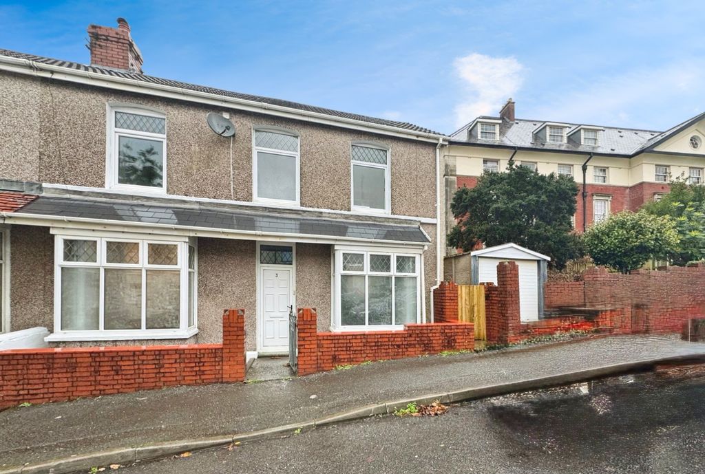 Property photo 1 of 23 4641480