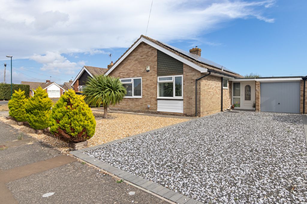 Property photo 1 of 13
