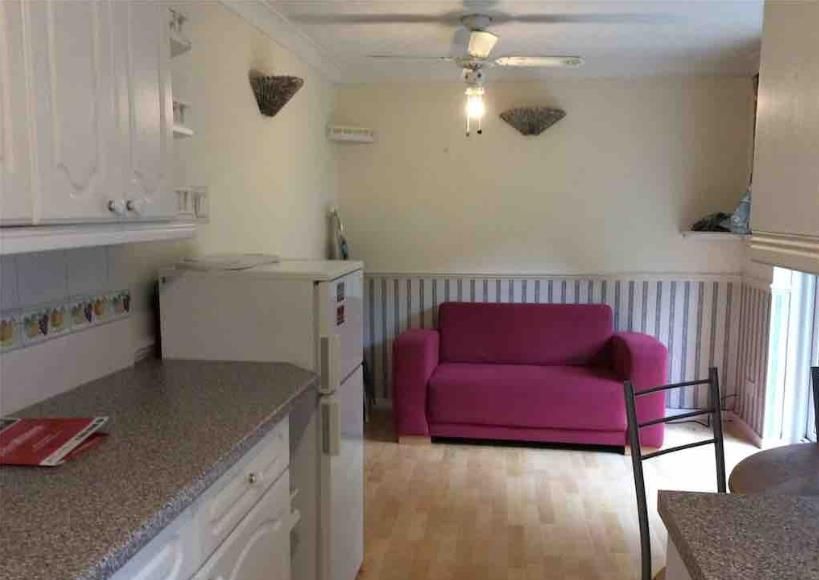 Property photo 2 of 12 liv.Png