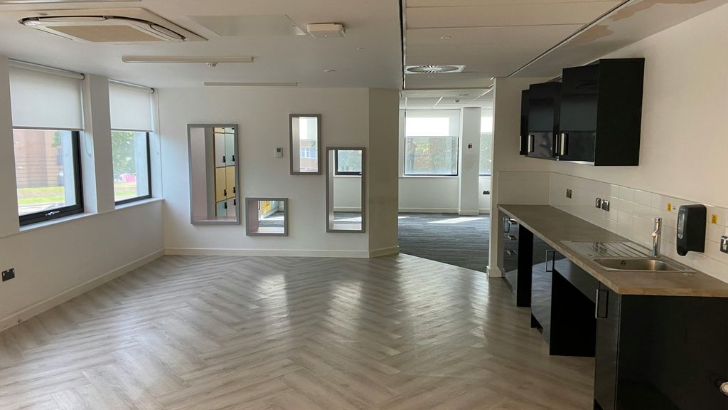 Property photo 3 of 6 Img_E6162.Jpg