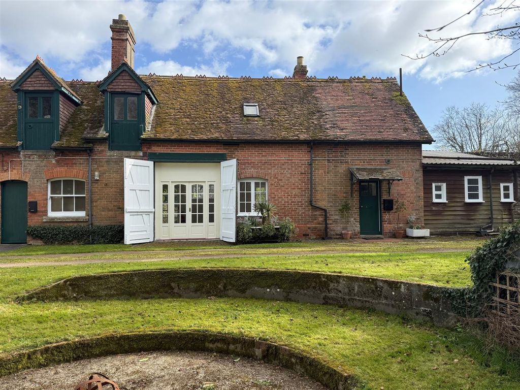 Property photo 1 of 11 The Old Stables -3.Jpg