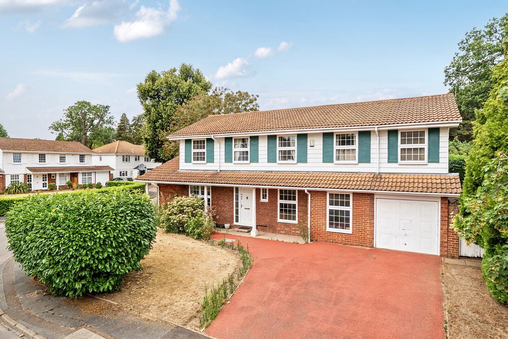 Property photo 1 of 13 1-6A6216Baa1147-1...