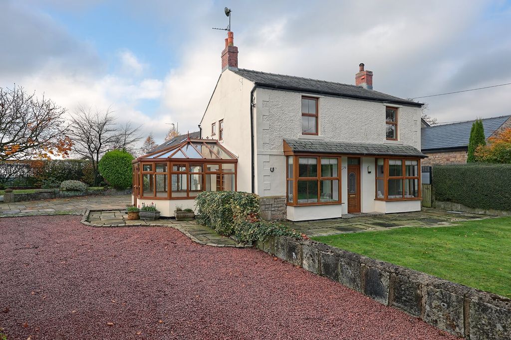 Property photo 2 of 37 3860744