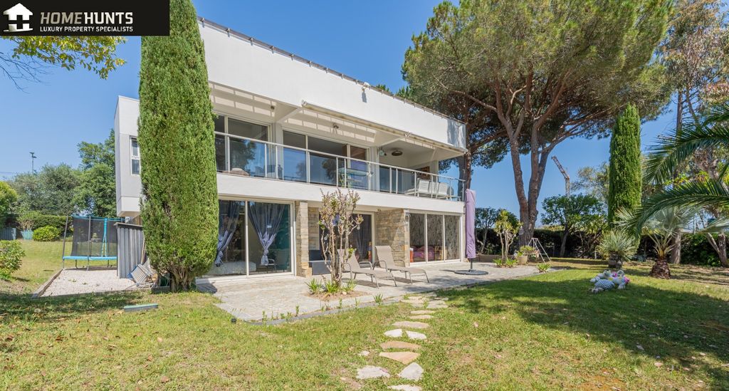 Property photo 2 of 18