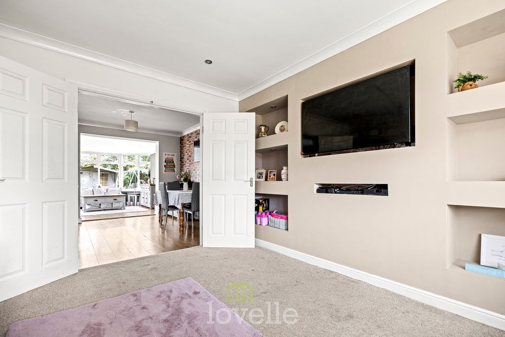 Property photo 3 of 24
