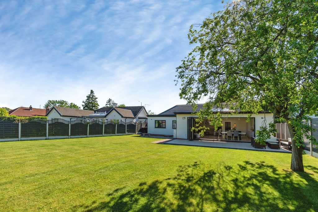 Property photo 1 of 20 Pbox-Img.Jpg