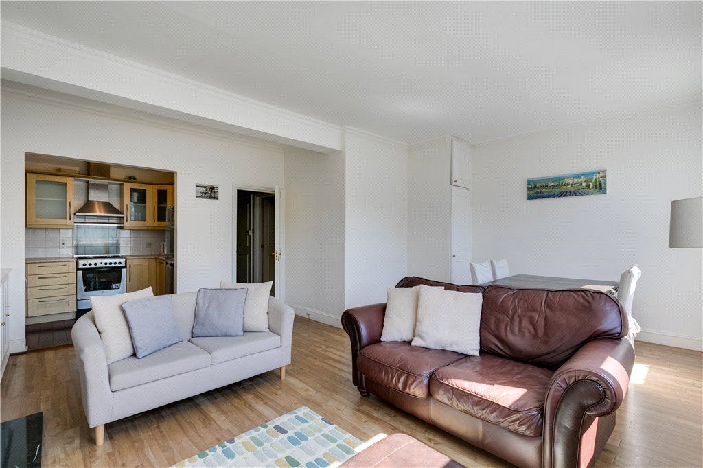 Property photo 3 of 13 Picture No. 12