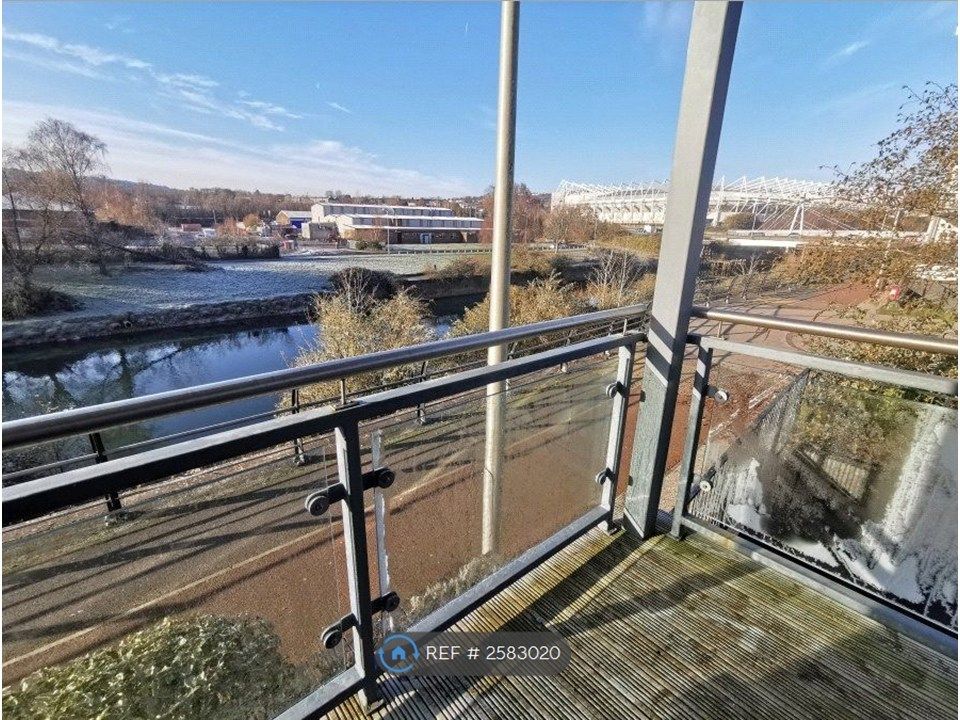 Property photo 1 of 4