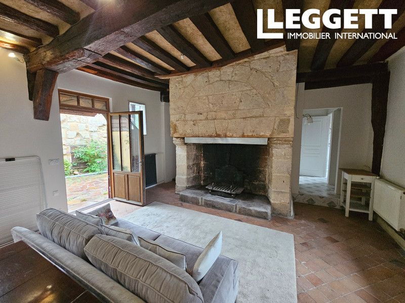 Property photo 2 of 10