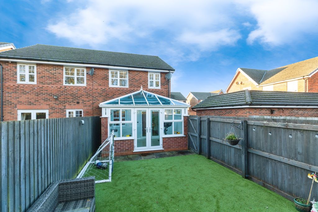 Property photo 2 of 15