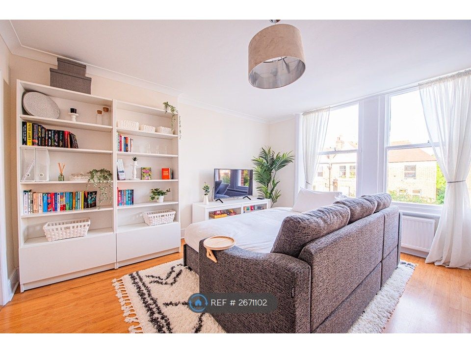 Property photo 1 of 21