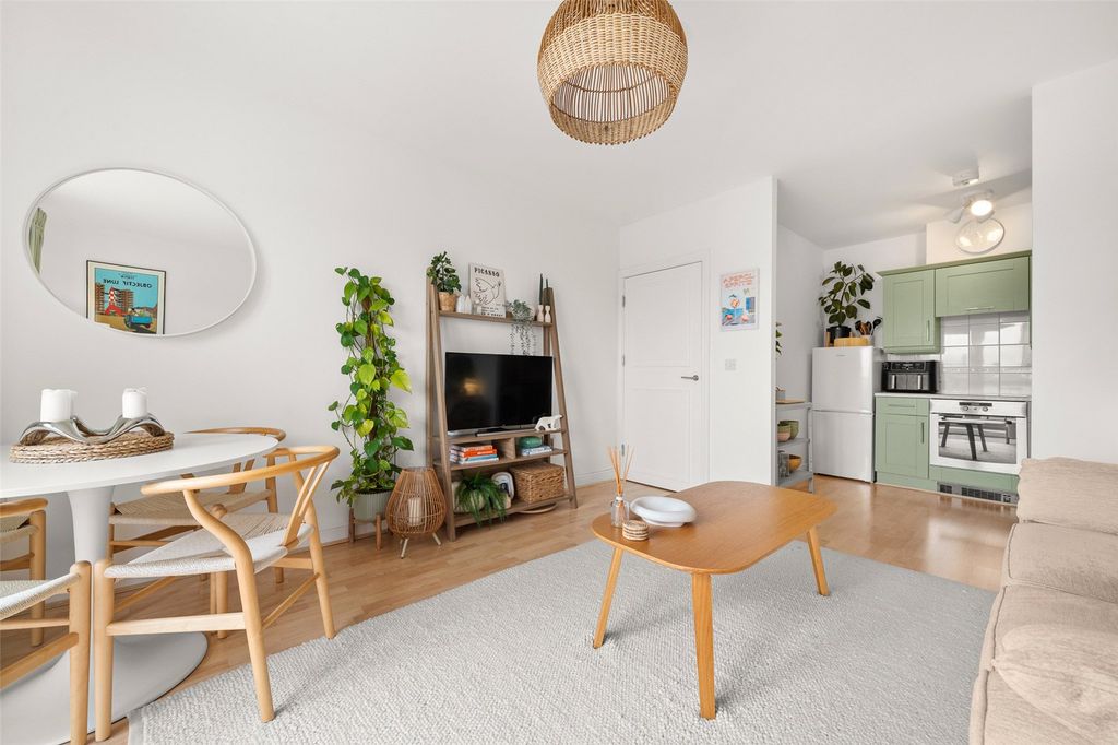 Property photo 2 of 15 Picture No. 07