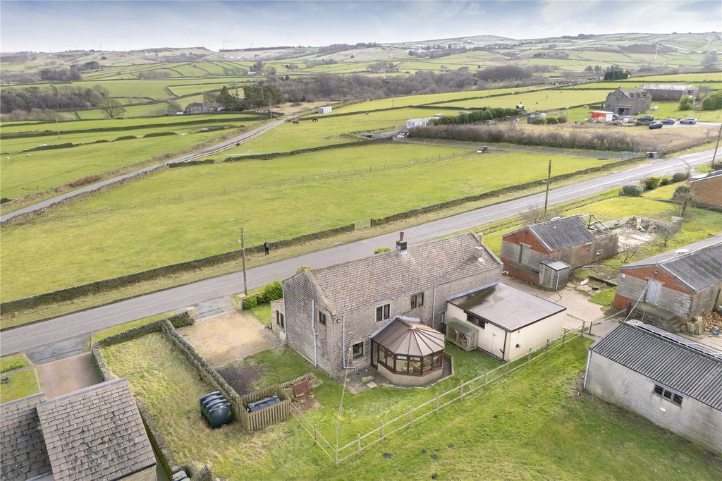 Property photo 2 of 34 Outside Rear