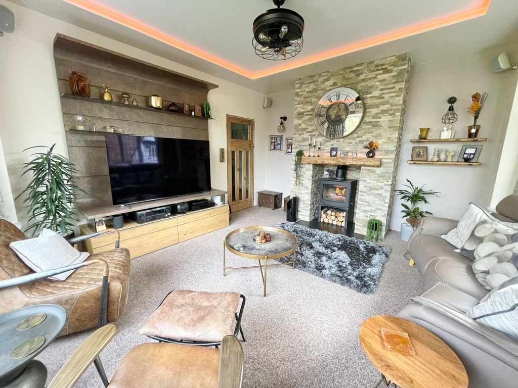 Property photo 3 of 29