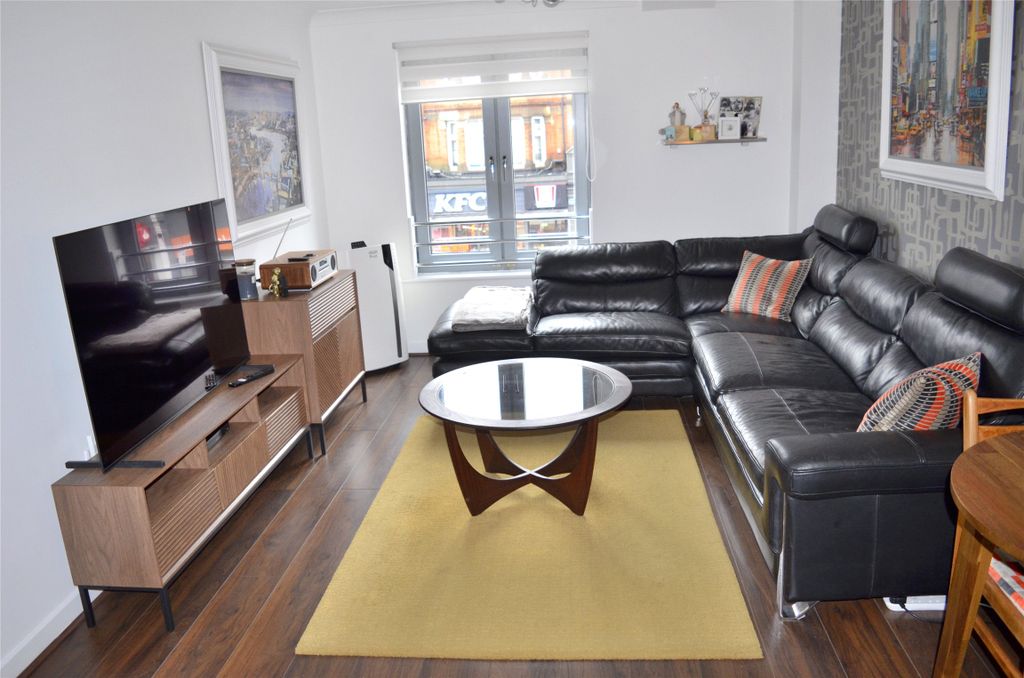 Property photo 1 of 11 Picture No. 12