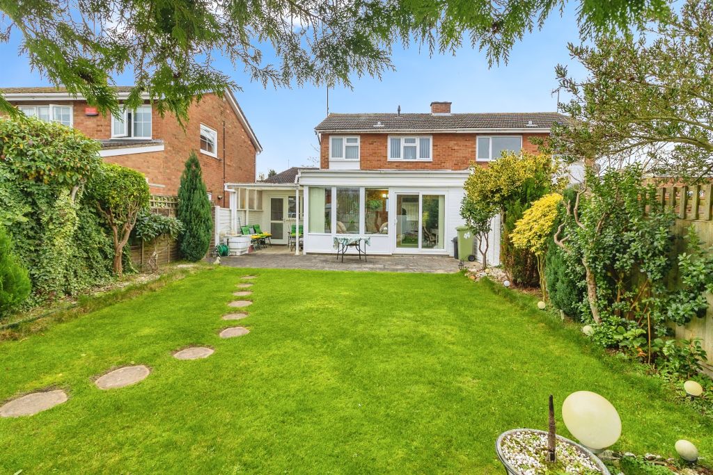 Property photo 2 of 17