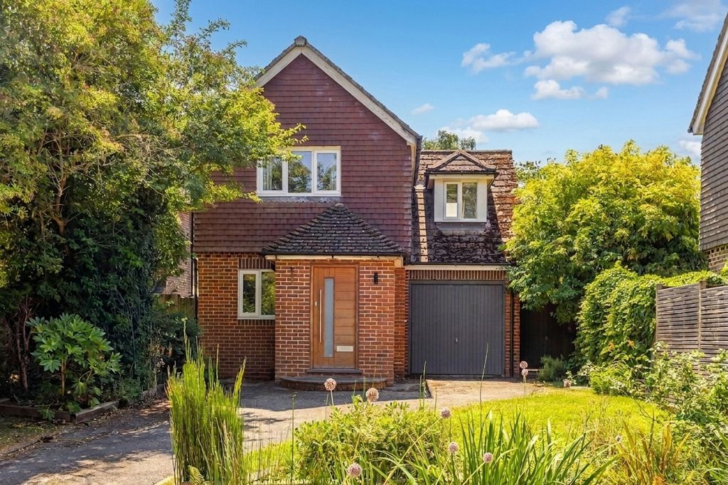 Property photo 1 of 16