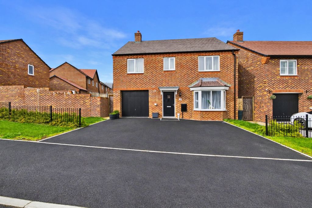 Property photo 1 of 16 Picture No. 24