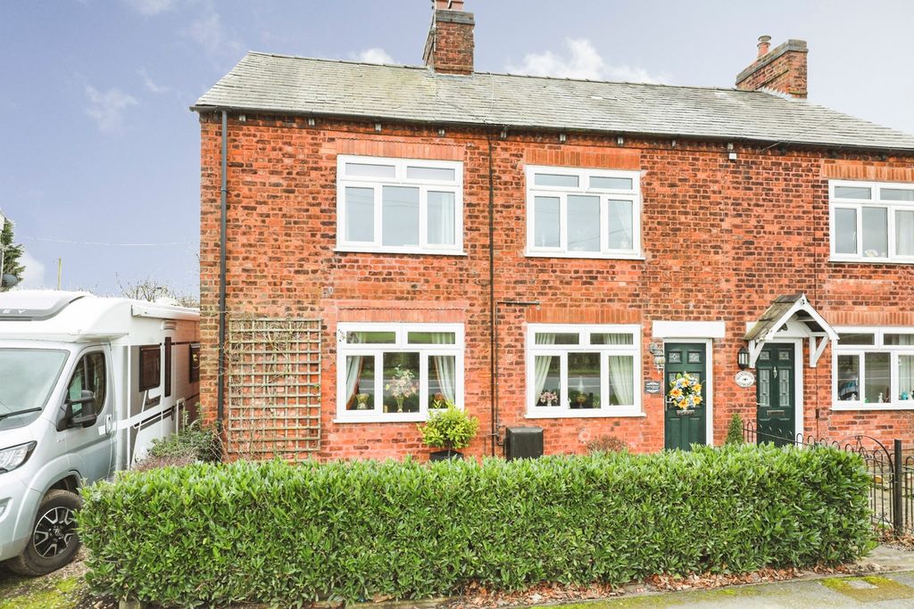 Property photo 2 of 30 Pbox-Img.Jpg