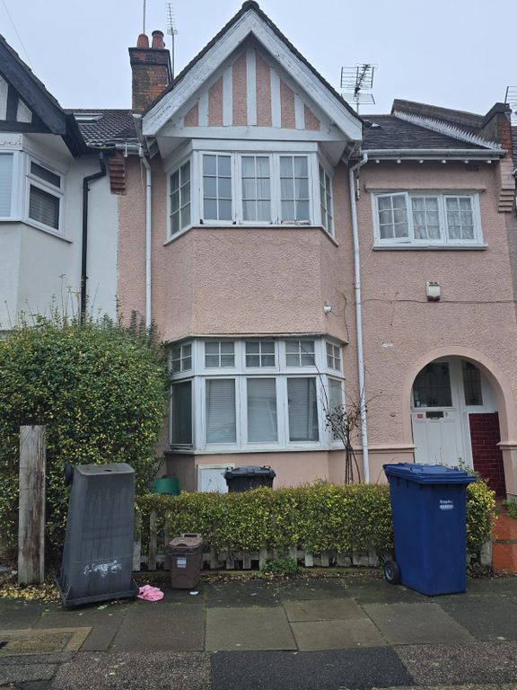 Property photo 1 of 5 Room