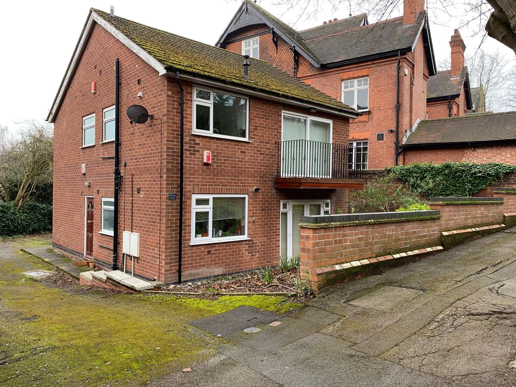 Property photo 2 of 11