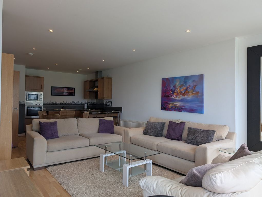 Property photo 1 of 21 Picture No. 04