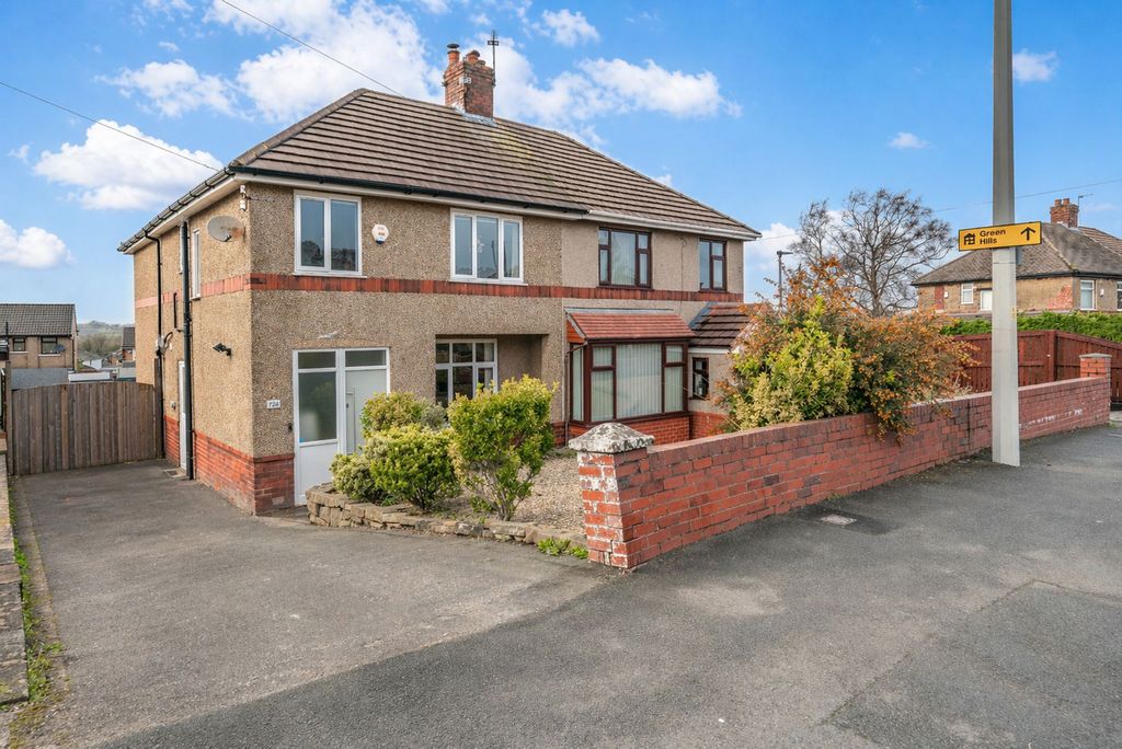 Property photo 1 of 38