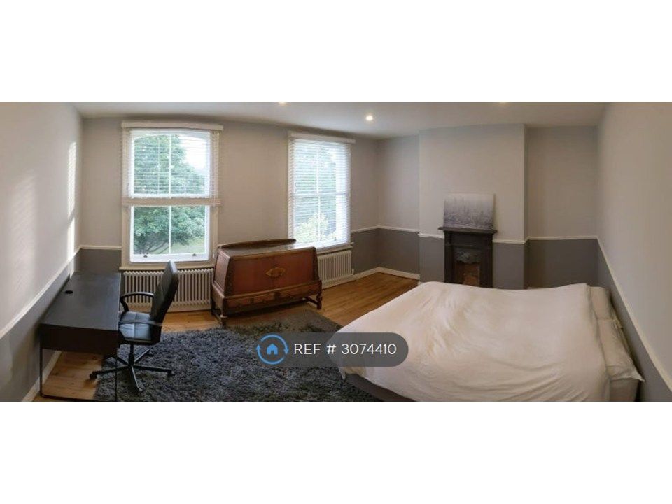 Property photo 2 of 7 Top Floor Room Currently For Rent