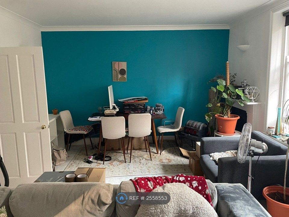Property photo 1 of 6 Dining Area