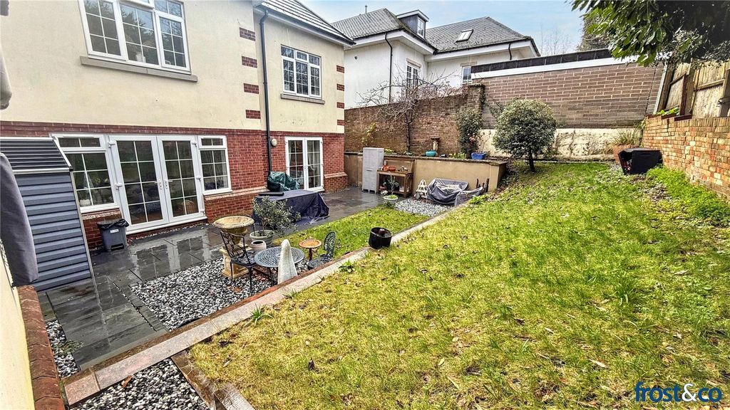 Property photo 2 of 10 Picture No. 02